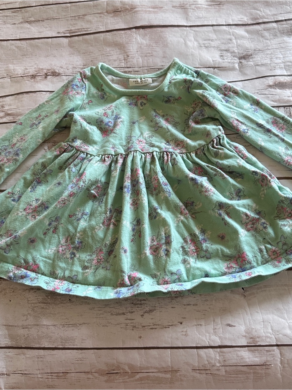 Next green floral dress with pink and purple flowers vguc 6/9